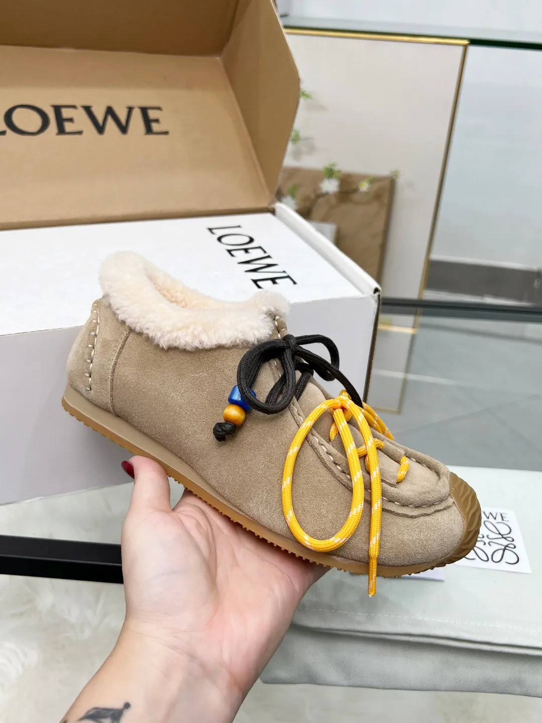 👟👟Ex-factory price 480👟👟 2025 autumn and winter Maoli new model, the same style as Wang Yibo! Kangaroo shoes, couple style Loewe Ballet Runner 2.0 sneakers, moral training shoes, new color matching retro series running shoes, standard size: 35–40